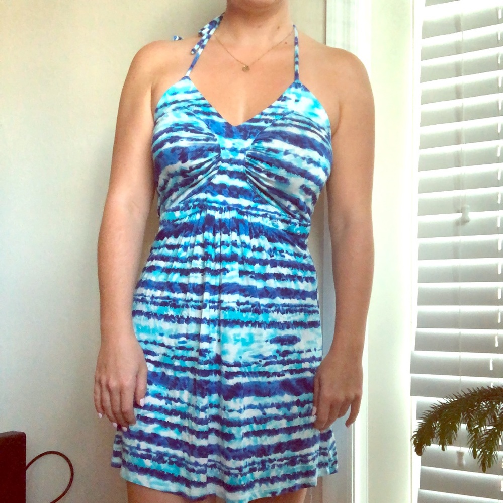 Comfy pool/vacation dress 🌺